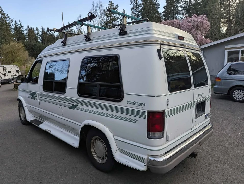 1995 Ford Econoline Van - Image 4 of 17