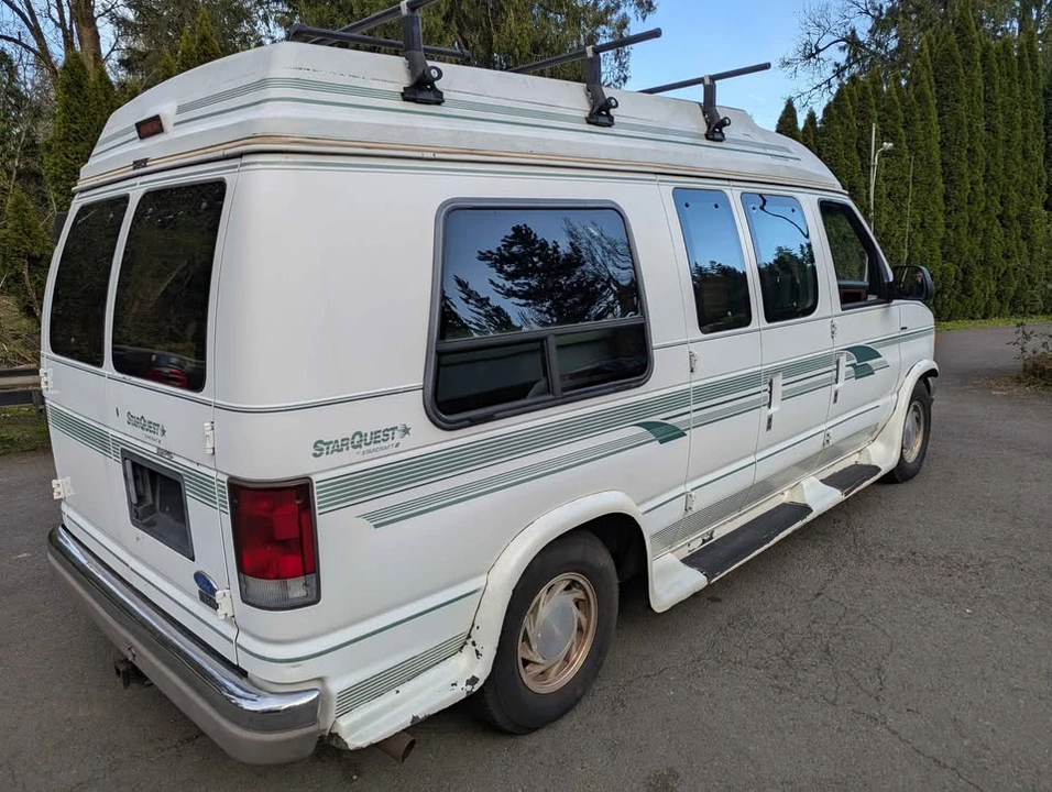 1995 Ford Econoline Van - Image 5 of 17