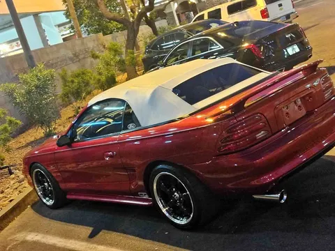 1995 Ford Mustang GT Convertible