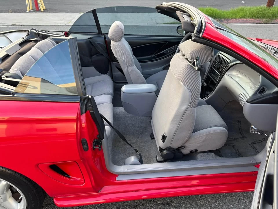 1995 Ford SN95 Mustang - Image 16 of 18