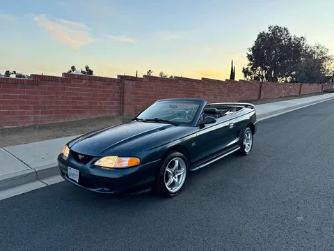 1995 Ford Mustang GT Convertible