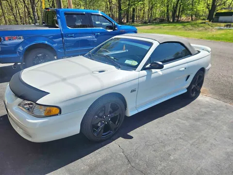 1995 Ford Mustang GT Convertible