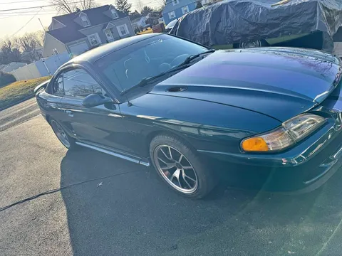 1995 Ford Mustang GTS Coupe