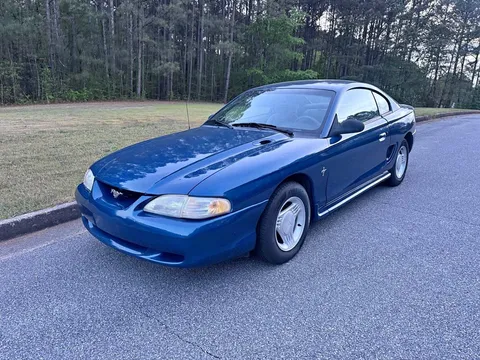 1995 Ford Mustang V6 Coupe