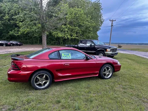 1995 Ford Mustang V6 Premium Coupe