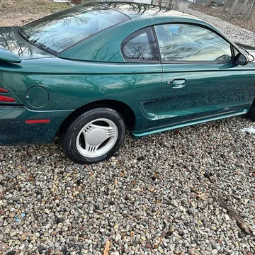 1995 Ford Mustang Coupe