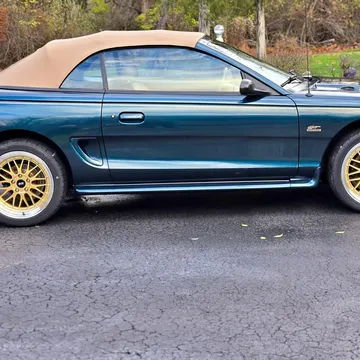 1995 Ford Mustang GT