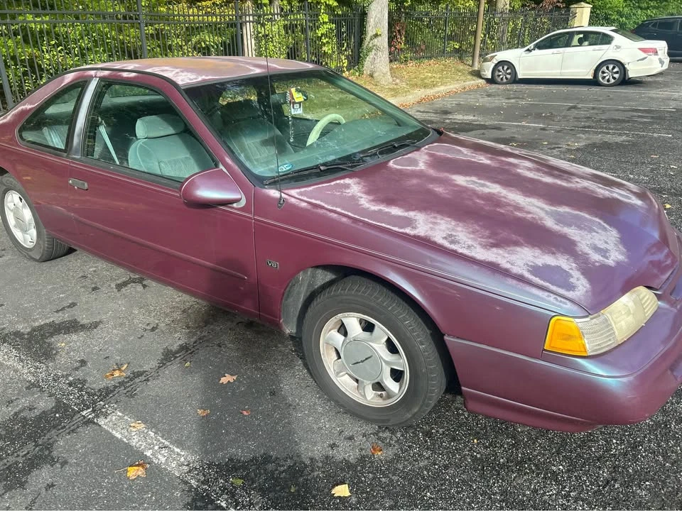 1995 Ford Thunderbird 10th Gen - Image 2 of 8