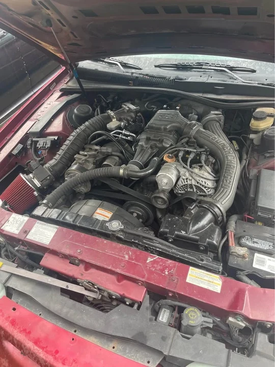 1995 Ford Thunderbird 10th Gen - Image 2 of 10