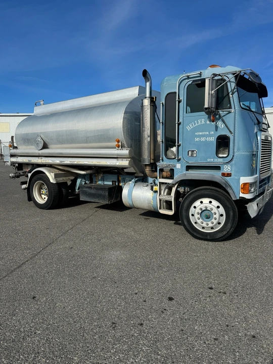 1995 Freightliner - Image 6 of 6