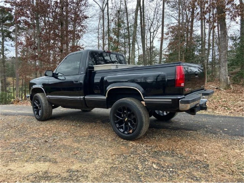 1995 GMC C/K - Image 4 of 11