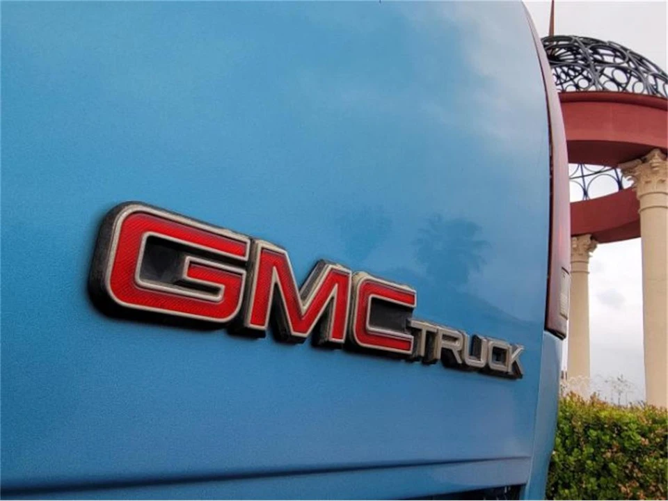 1995 GMC C/K - Image 7 of 29