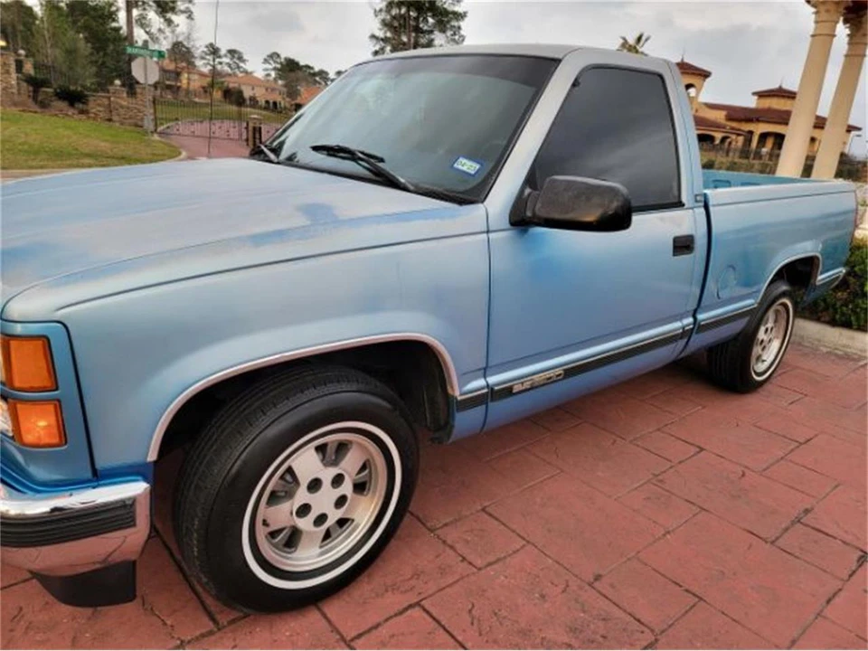 1995 GMC C/K - Image 9 of 29