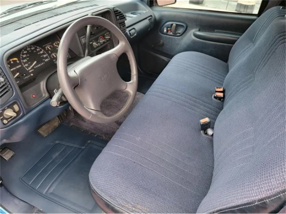 1995 GMC C/K - Image 12 of 29