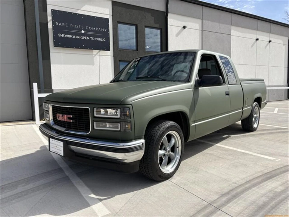 1995 GMC C/K - Image 9 of 31