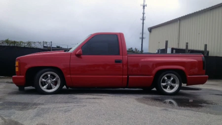 1995 GMC Sierra 1st Gen - Image 2 of 8