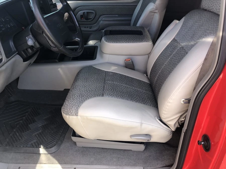 1995 GMC Sierra 1st Gen - Image 5 of 8