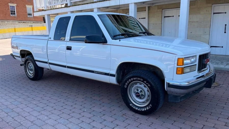 1995 GMC Sierra 1st Gen - Image 9 of 10