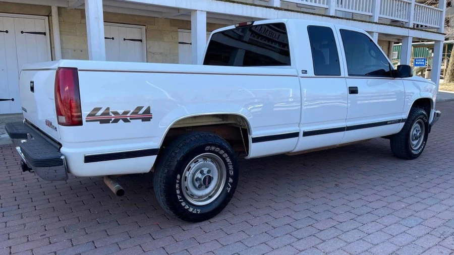 1995 GMC Sierra 1st Gen - Image 10 of 10