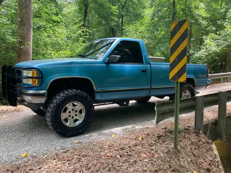 1995 GMC C/K 3rd Gen - Image 2 of 4