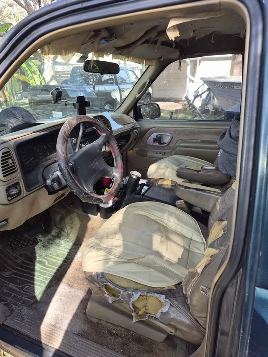 1995 GMC C/K - Image 5 of 5