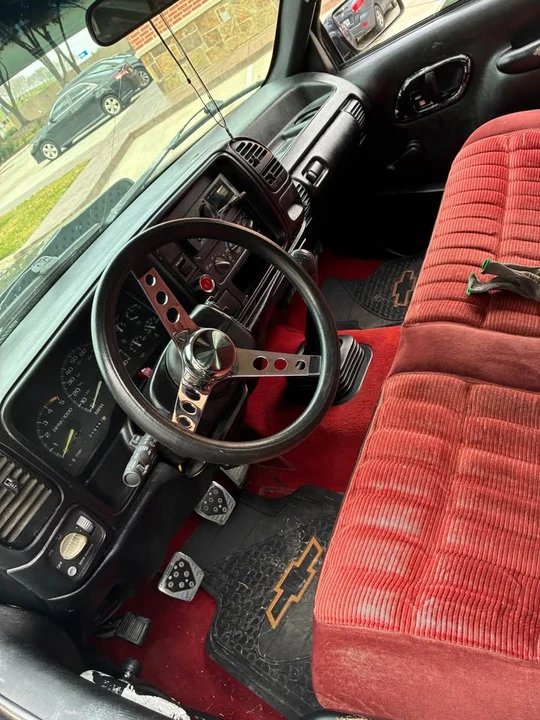 1995 GMC C/K - Image 7 of 9