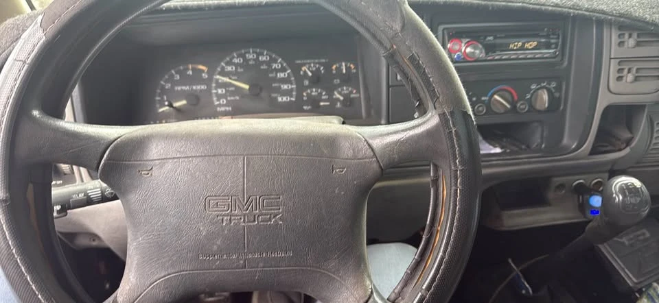 1995 GMC C/K - Image 4 of 4