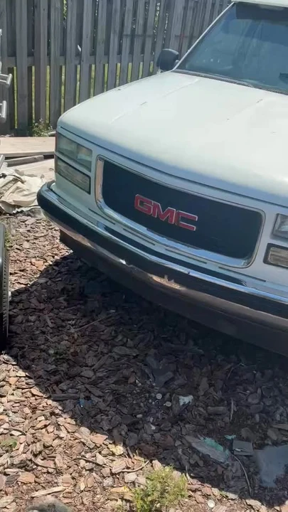 1995 GMC Sierra 1st Gen - Image 5 of 5