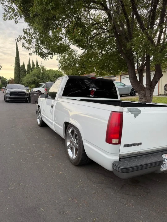 1995 GMC C/K - Image 9 of 11