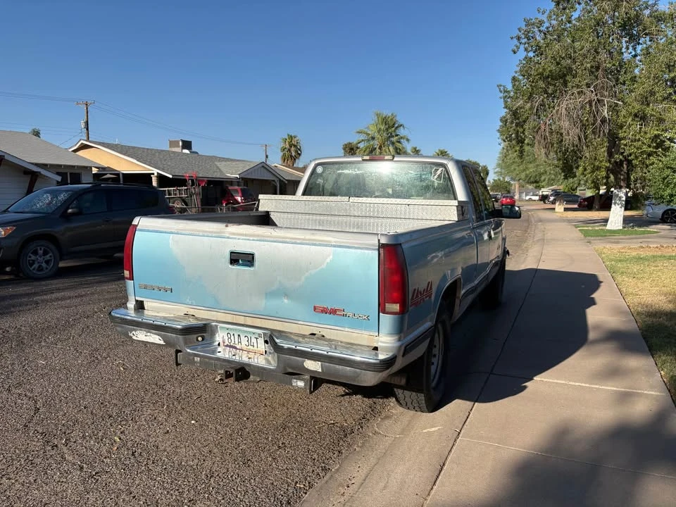 1995 GMC C/K - Image 3 of 10
