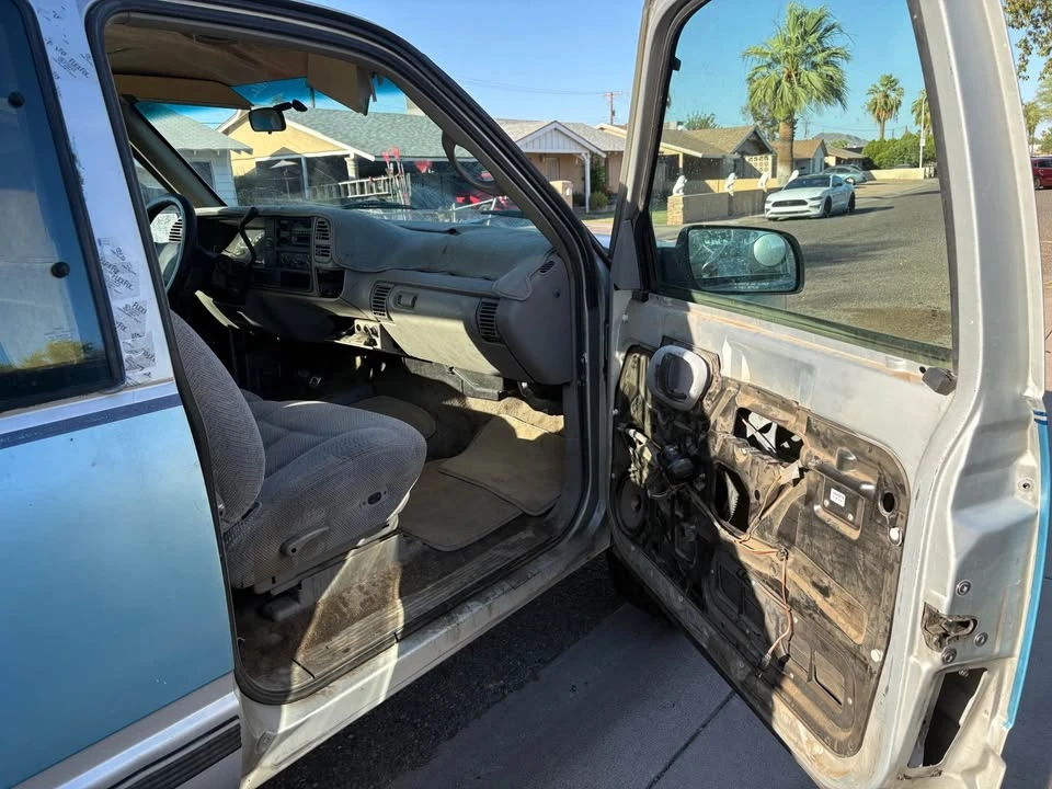 1995 GMC C/K - Image 9 of 10