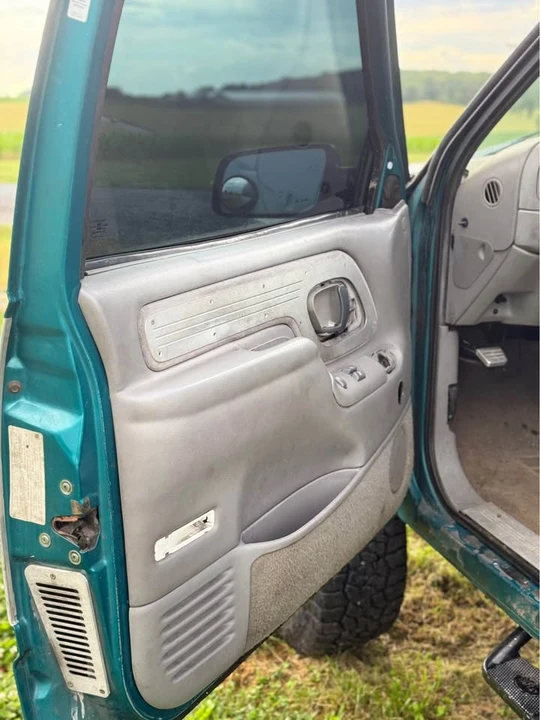1995 GMC C/K - Image 16 of 20