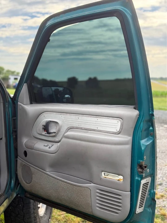 1995 GMC C/K - Image 7 of 20