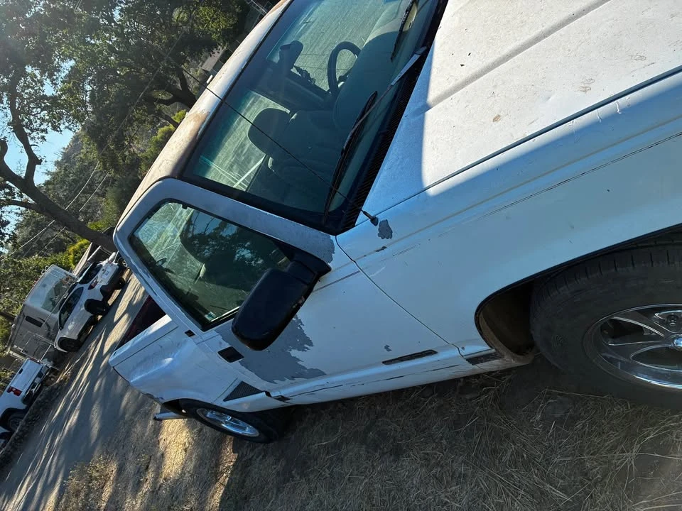 1995 GMC C/K 3rd Gen - Image 4 of 13