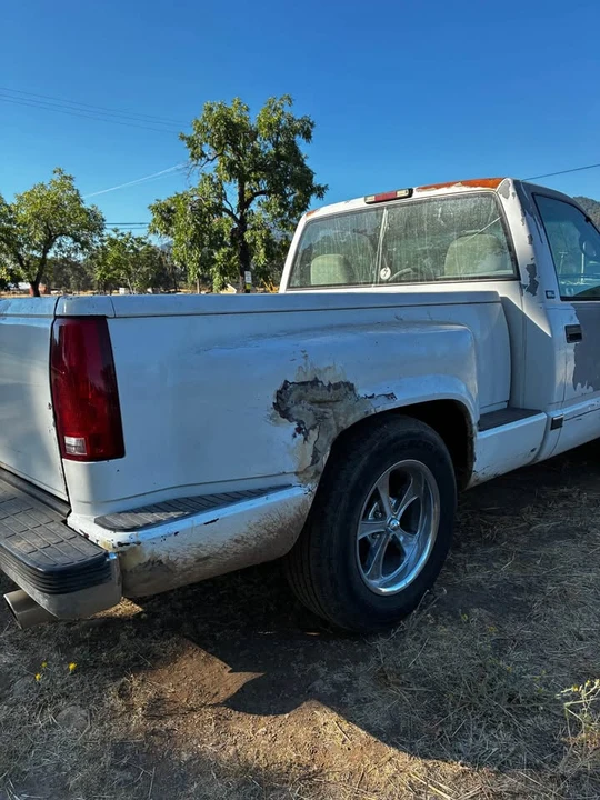 1995 GMC C/K 3rd Gen - Image 6 of 13