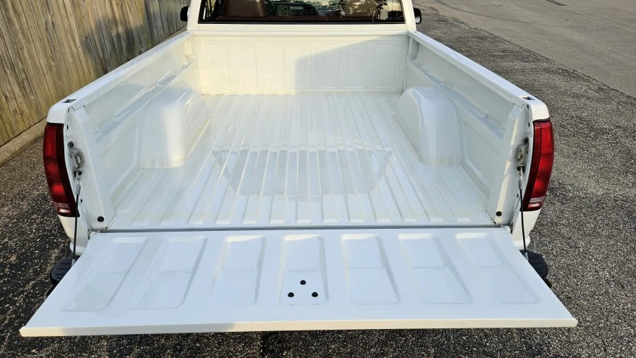 1995 GMC Sierra 1st Gen - Image 9 of 9