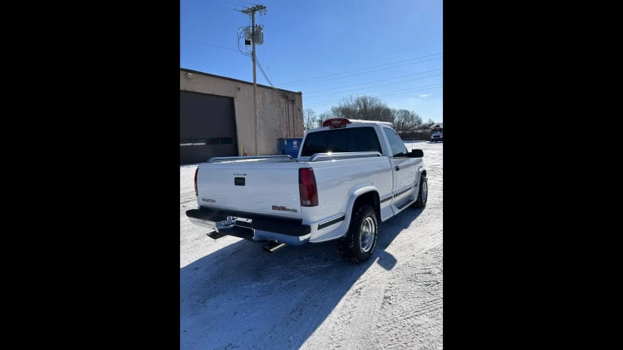 1995 GMC Sierra 1st Gen - Image 5 of 8