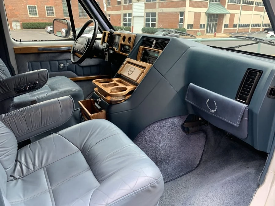 1995 GMC G-series Van - Image 5 of 9