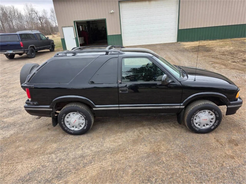 1995 GMC S-15 Jimmy 2nd Gen - Image 12 of 31