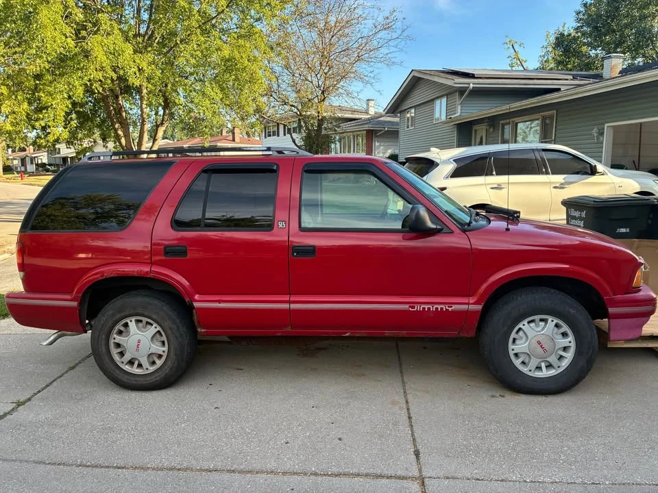 1995 GMC S-15 Jimmy 2nd Gen - Image 4 of 13