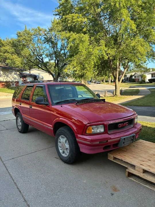 1995 GMC S-15 Jimmy 2nd Gen - Image 3 of 13