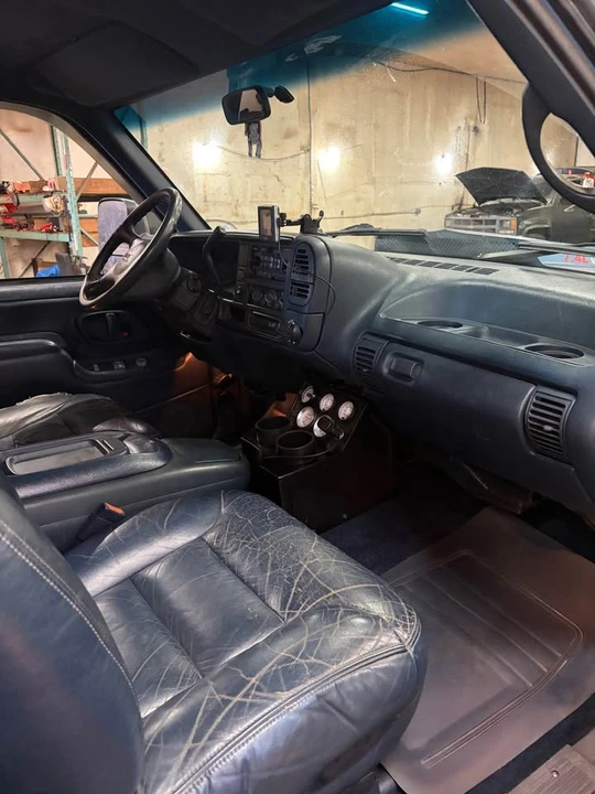 1995 GMC C/K - Image 9 of 10