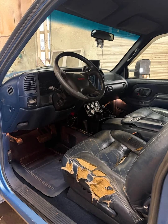 1995 GMC C/K - Image 8 of 10