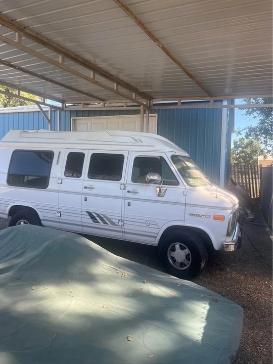 1995 GMC G-series Van - Image 2 of 7