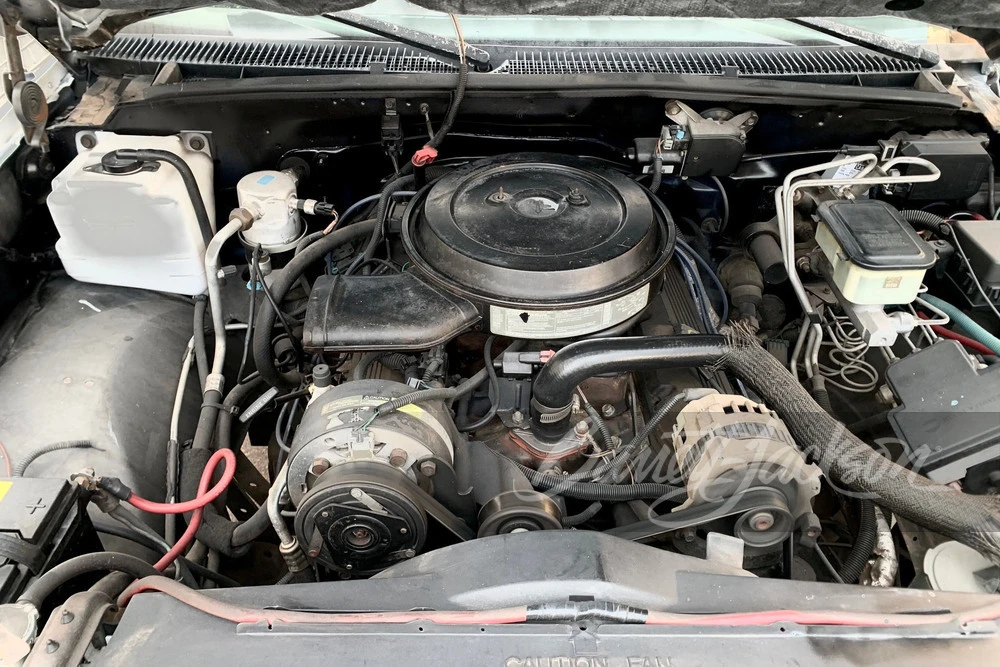 1995 GMC Sierra 1st Gen - Image 2 of 12
