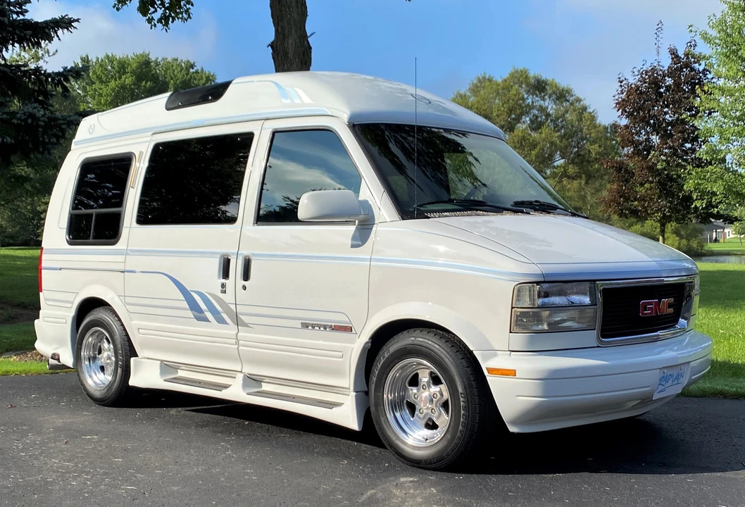 1995 GMC G-series Van - Image 18 of 31