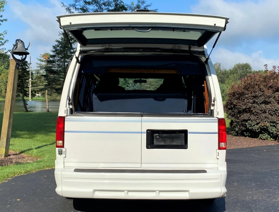 1995 GMC G-series Van - Image 30 of 31
