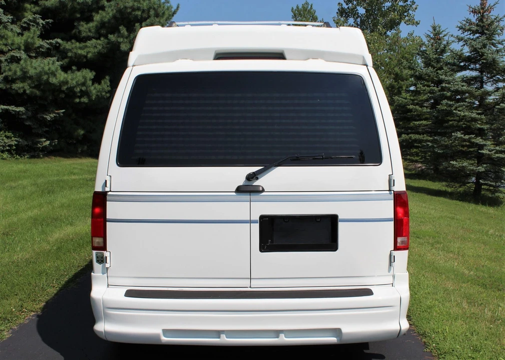 1995 GMC G-series Van - Image 10 of 31