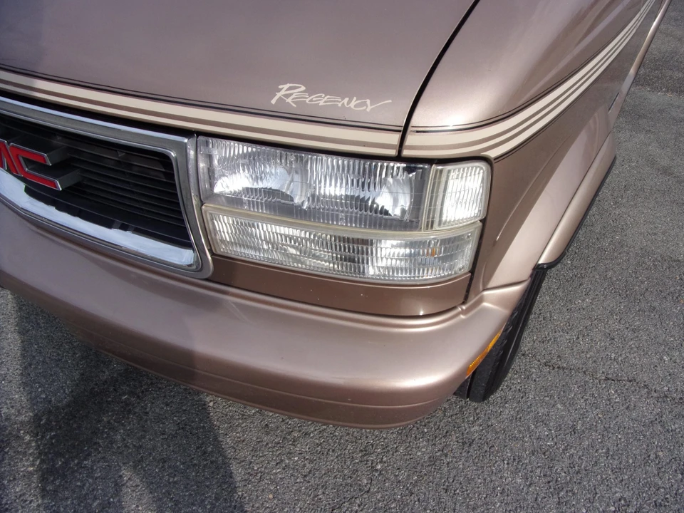 1995 GMC G-series Van - Image 21 of 31