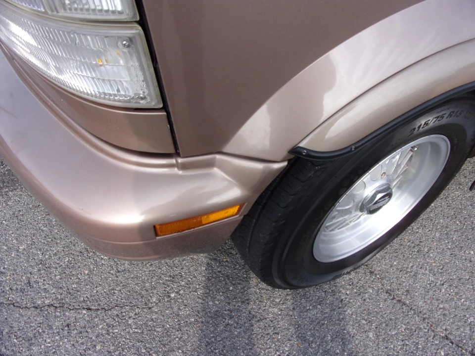 1995 GMC G-series Van - Image 23 of 31